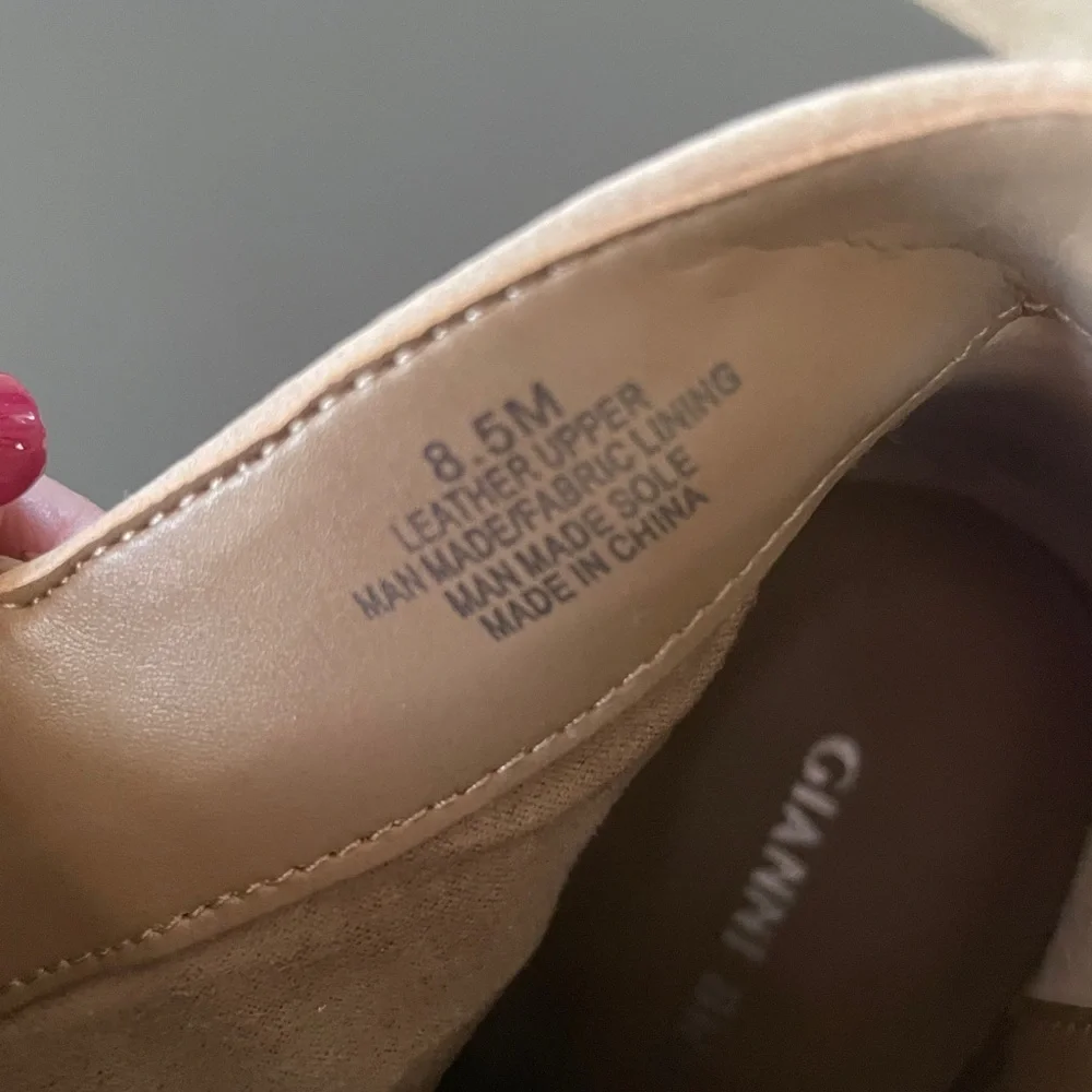 Booties - Picture 4 of 5